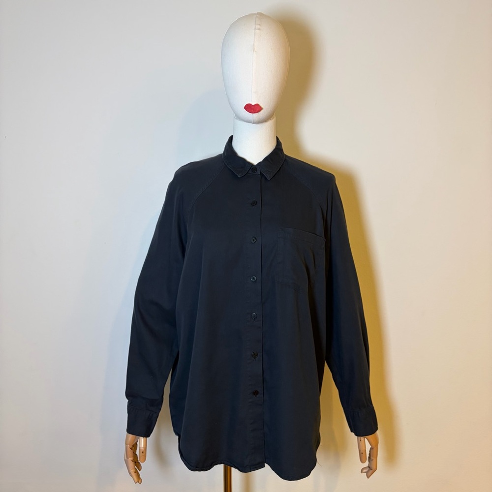 Universal Thread Oversized Raglan Button Down Shi… - image 3